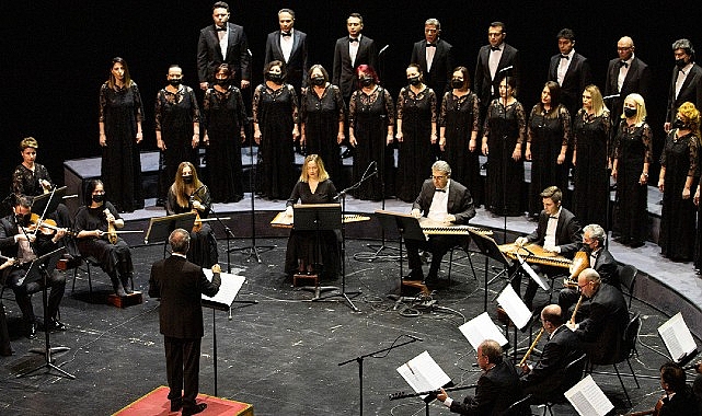 Cumhurbaşkanlığı Klasik Türk Müziği Korosu'ndan AKM'de Yılın İlk Konseri: SÛZİDİLÂRÂ