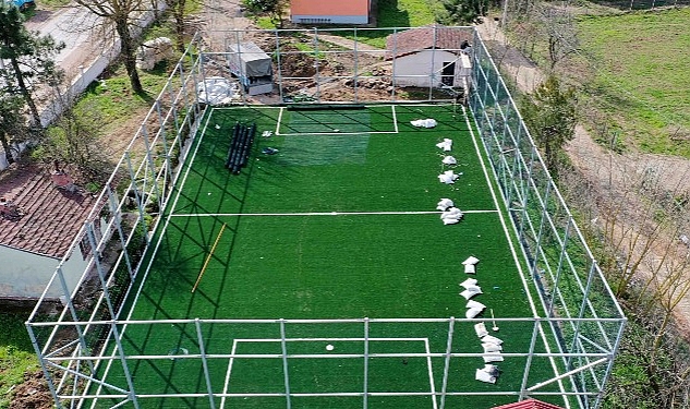 Büyükşehir, köylere futbol sahası kazandırıyor