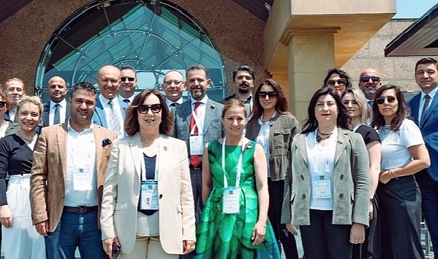 &apos;Kadın Erkek Eşittir' diyen Tepe Emlak Yatırım, YANINDAYIZ Derneği'nin Kurumsal Üyeleri Arasında Yerini Aldı