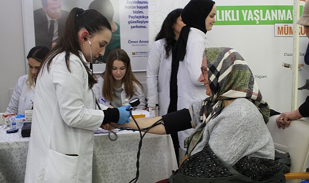 &apos;Yaşlılara Saygı Haftası'nda Aktif Yaşlanma Bilgilendirme Semineri