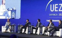 UEZ 2023'te dünya genelindeki inovatif ve rekabetçi iş alanlarına adaptasyon konuşuldu
