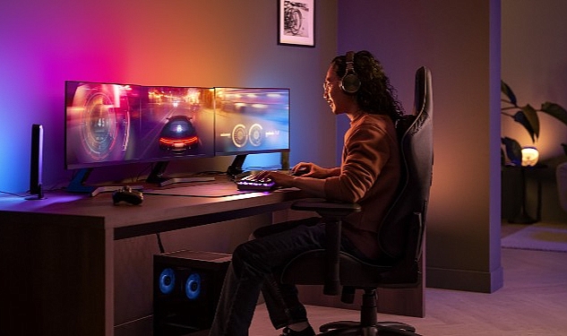 Oyunun renkleriyle ışıkları senkronize etmek  Philips Hue ile mümkün!