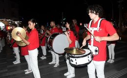 Cumhuriyet Bandosu'ndan Kemer'de konser