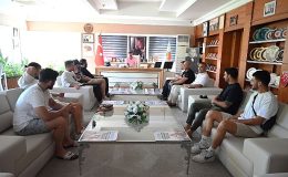 Kemer 2020 Futbol Kulübü'nden Başkan Topaloğlu'na ziyaret