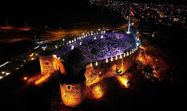 Nevşehir Kalesi'nde nostalji rüzgarı devam ediyor