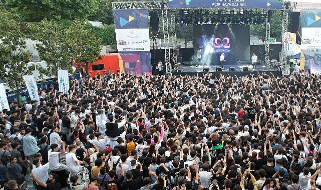 Sanatın Kalbi Bu Yıl da AKM'de Atacak: Beyoğlu Kültür Yolu Festivali Şehre Renk Katacak