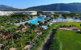 Hilton Dalaman, dünyanın dört bir yanından gelen dansçıları ağırlayarak Cumhuriyet'in 100. yılını kutluyor