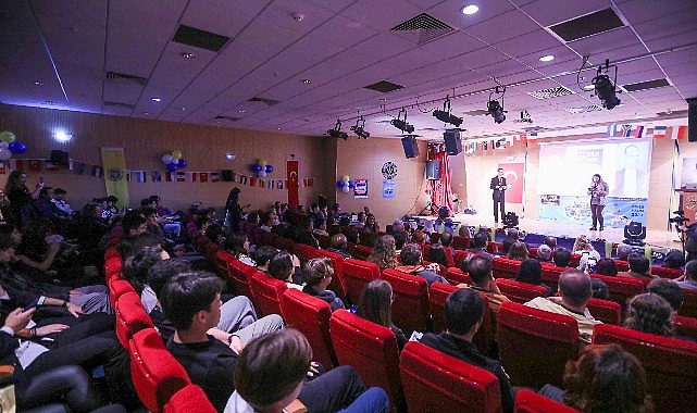 Dünya gençleri Buca IMSEF'de buluştu