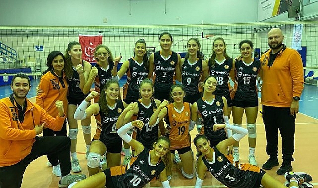 Eczacıbaşı 2. Lig Voleybol Takımı Deplasmanda Kazandı