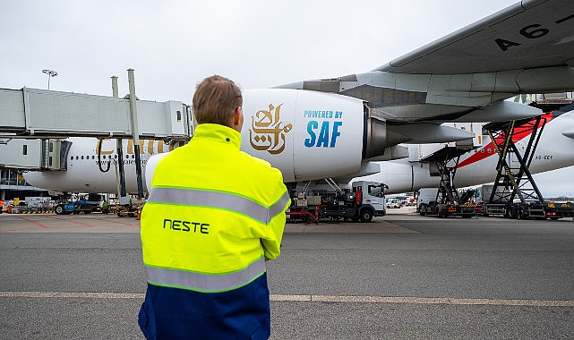 Emirates, Amsterdam Schiphol Havalimanı'ndaki uçuşları için Sürdürülebilir Havacılık Yakıtı tedarikine başladı